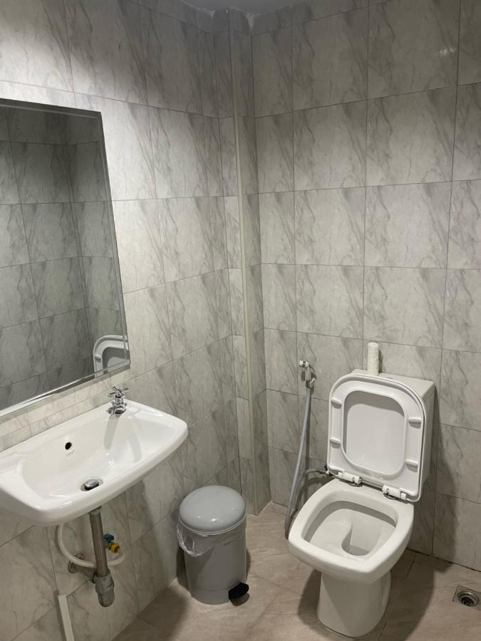 Happy Apple Guesthouse Паттая Екстер'єр фото